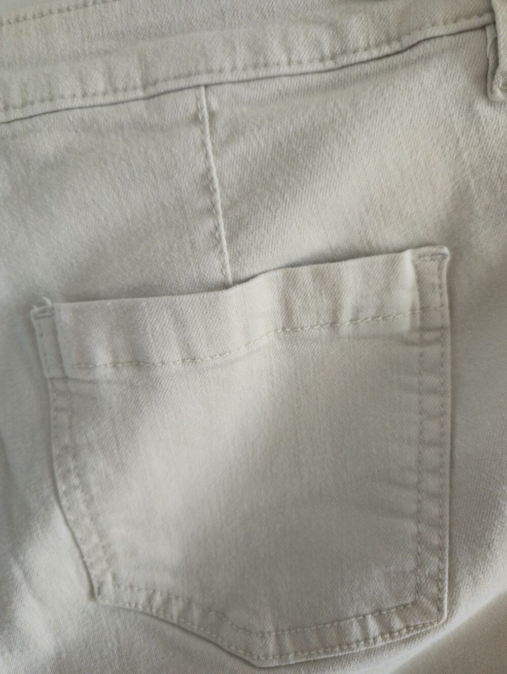 Belle by Kim Gravel Cream Women's Casual Stretch Jeans - Picture 11 of 14